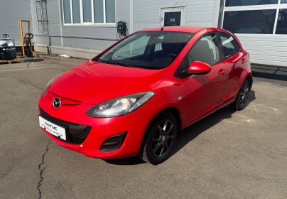 Mazda 2